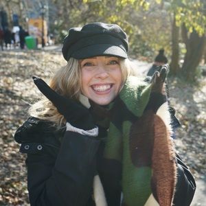 Meet your Posher, Anna